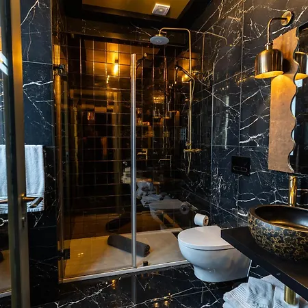 Zen & Art - De Charme サンタ・マリア・ダ・フェイラ