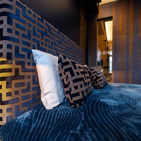 ホームステイ Zen & Art - De Charme *