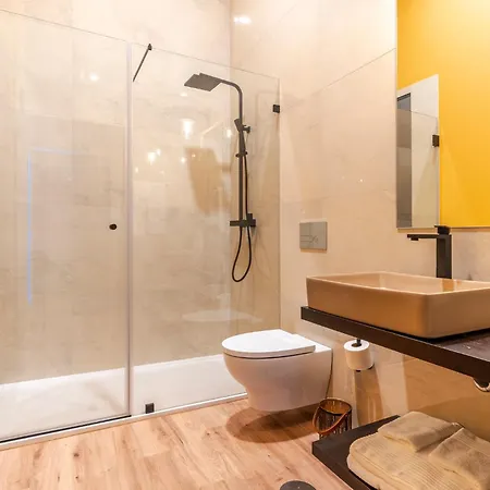 Zen & Art - De Charme Homestay Santa Maria da Feira